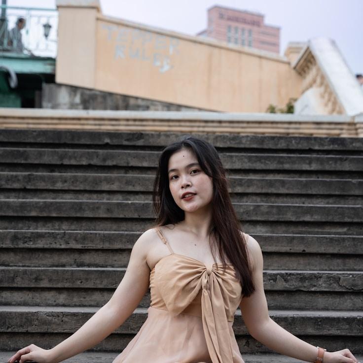 Dev Patel, Client Relations Director, discussing corporate gifting strategy with business clients